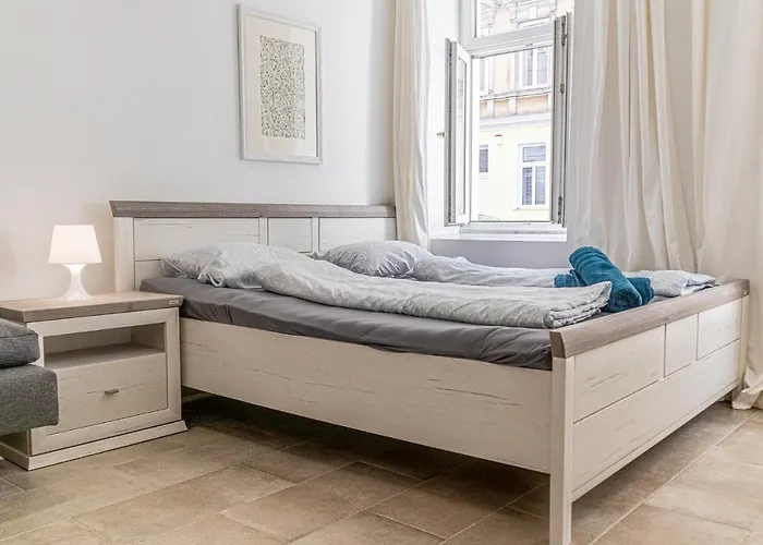 Apartment Lovely Near U1 Reumannplatz - 9 Min From Center Vienna