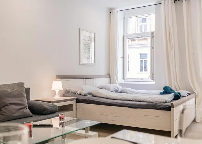 Lovely Near U1 Reumannplatz - 9 Min From Center Apartment Vienna