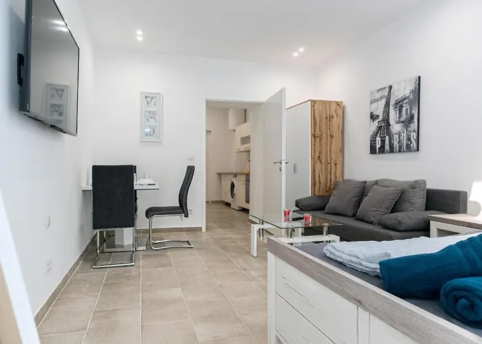 Lovely Near U1 Reumannplatz - 9 Min From Center *